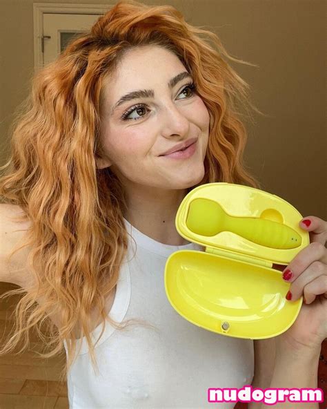 Willow Shields / willowshields Nude .